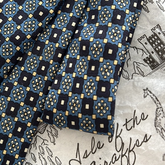 Gucci Tie - Picture 6 of 8